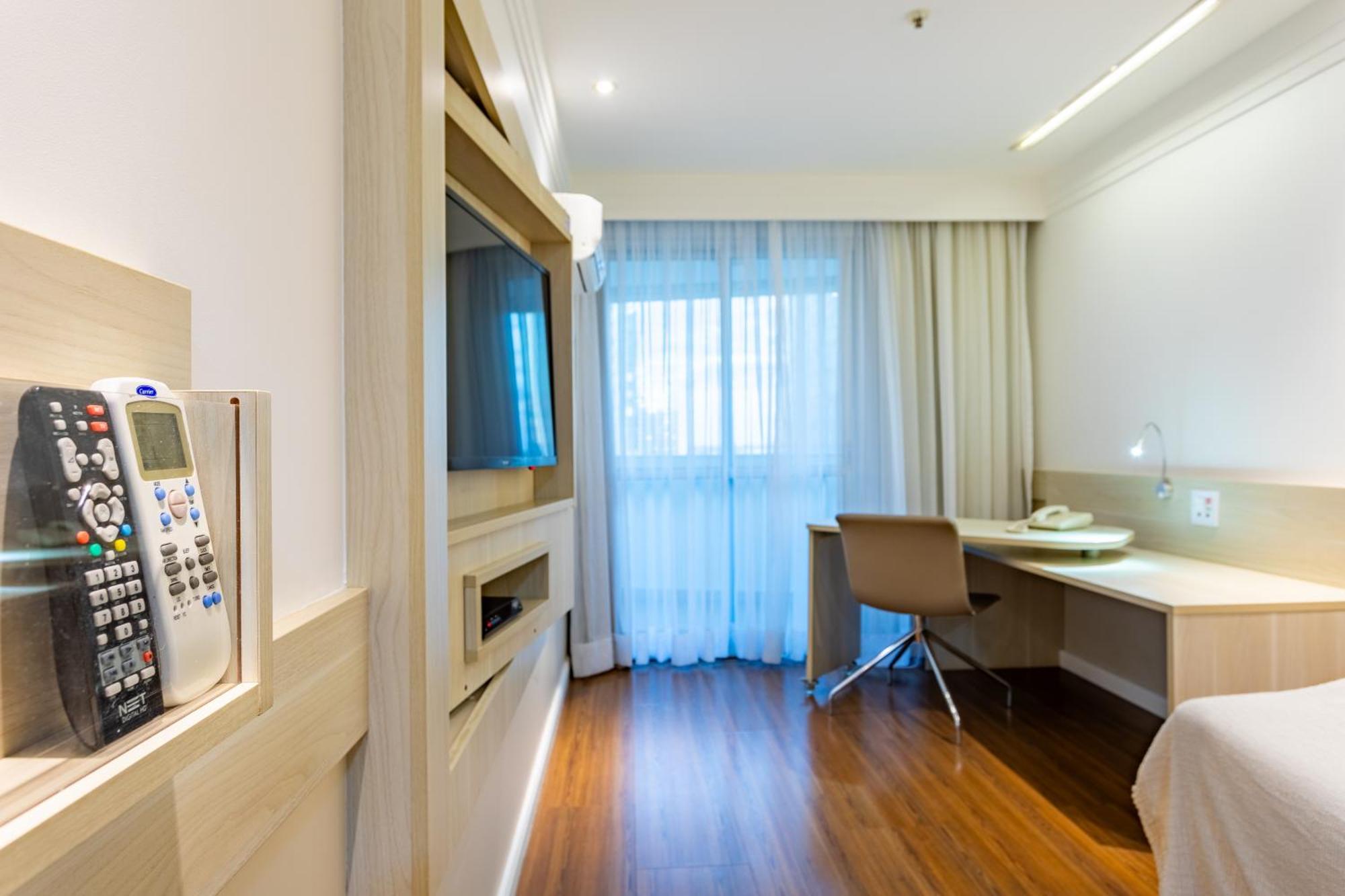 Flat Brasilia 50M2 Com Varanda Екстер'єр фото